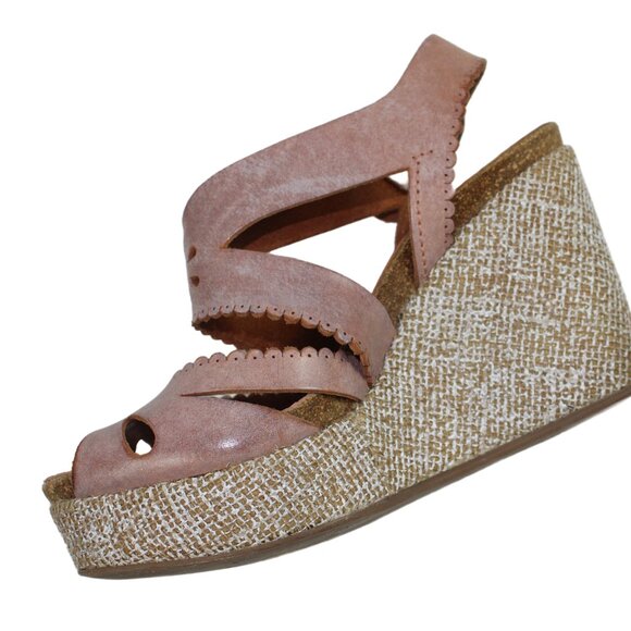 Pedro Garcia Pink Blush Leather Peep Toe Ankle Buckle Platform Wedge, Size 36.5 - Picture 3 of 8